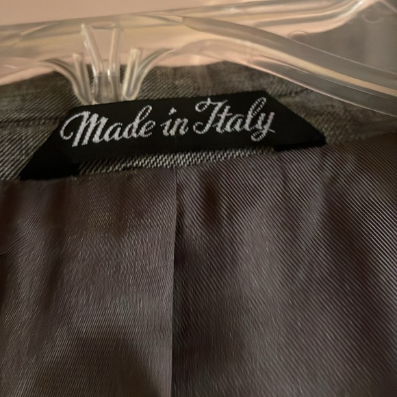 Leveti Italian suit and pants duo! Like new! - Picture 4 of 11